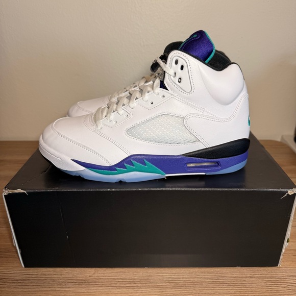 Jordan 5 grape size 9M